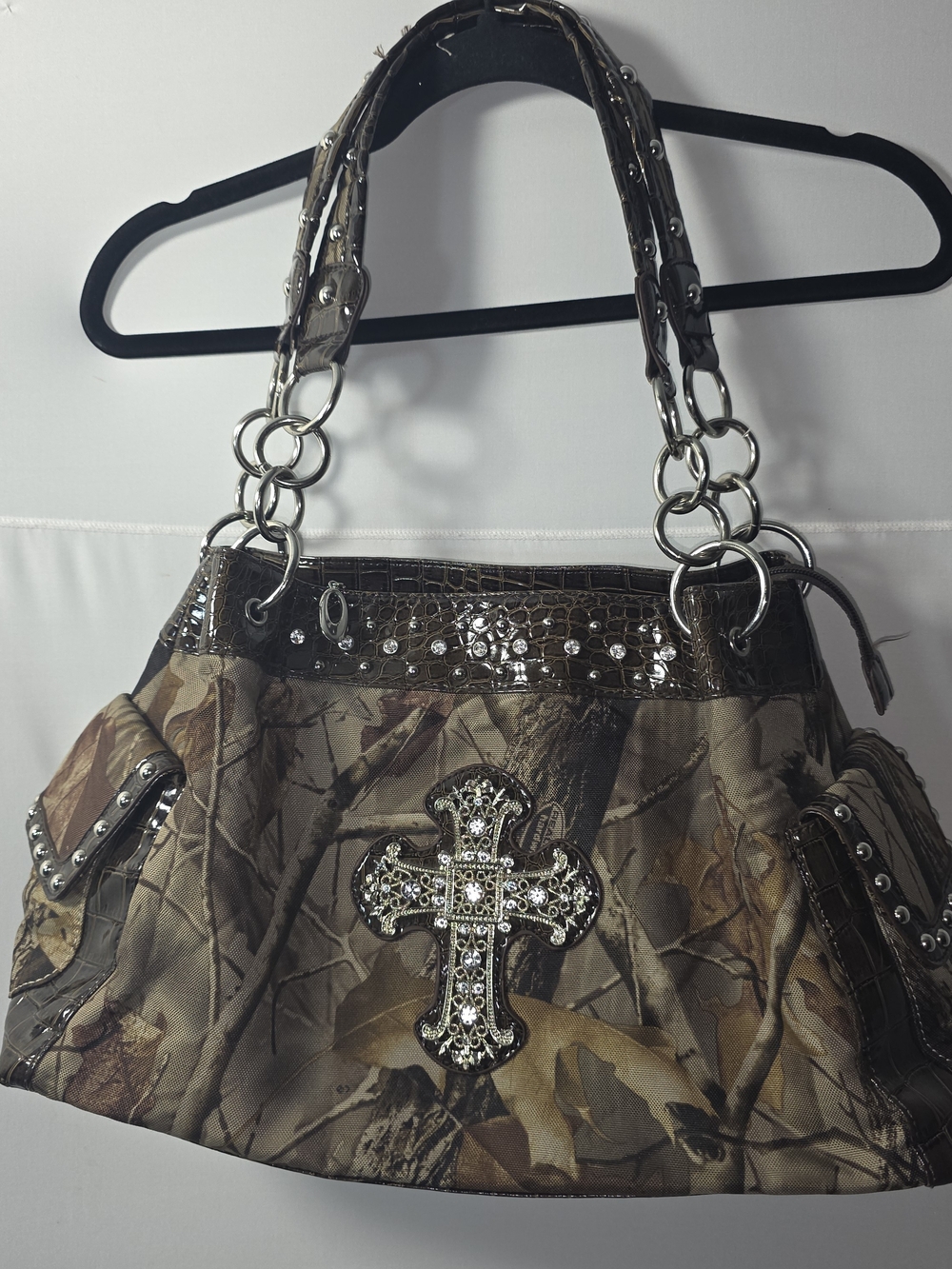 Embellished Realtree Camouflage Cross Shoulder Bag - Brown